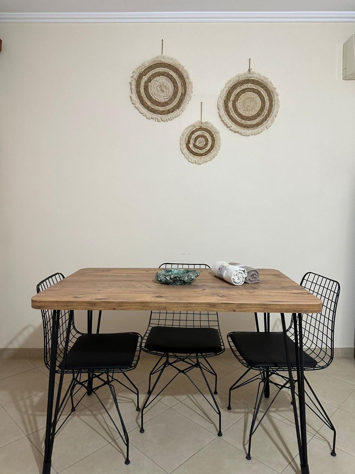 דירות סרנדה Boho Coastal Retreat מראה חיצוני תמונה